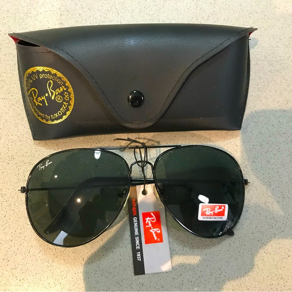 Brand new with tags ray ban sunglasses